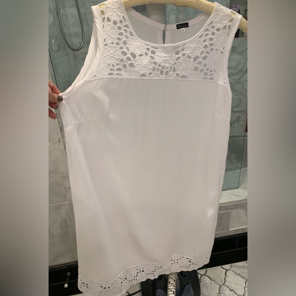 Blanc du Nil white dress with cutout lace detail